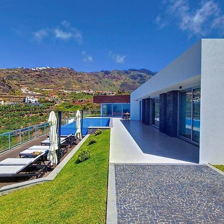 Villa Blue Horizon By Lovelystay Tabua  Exterior foto